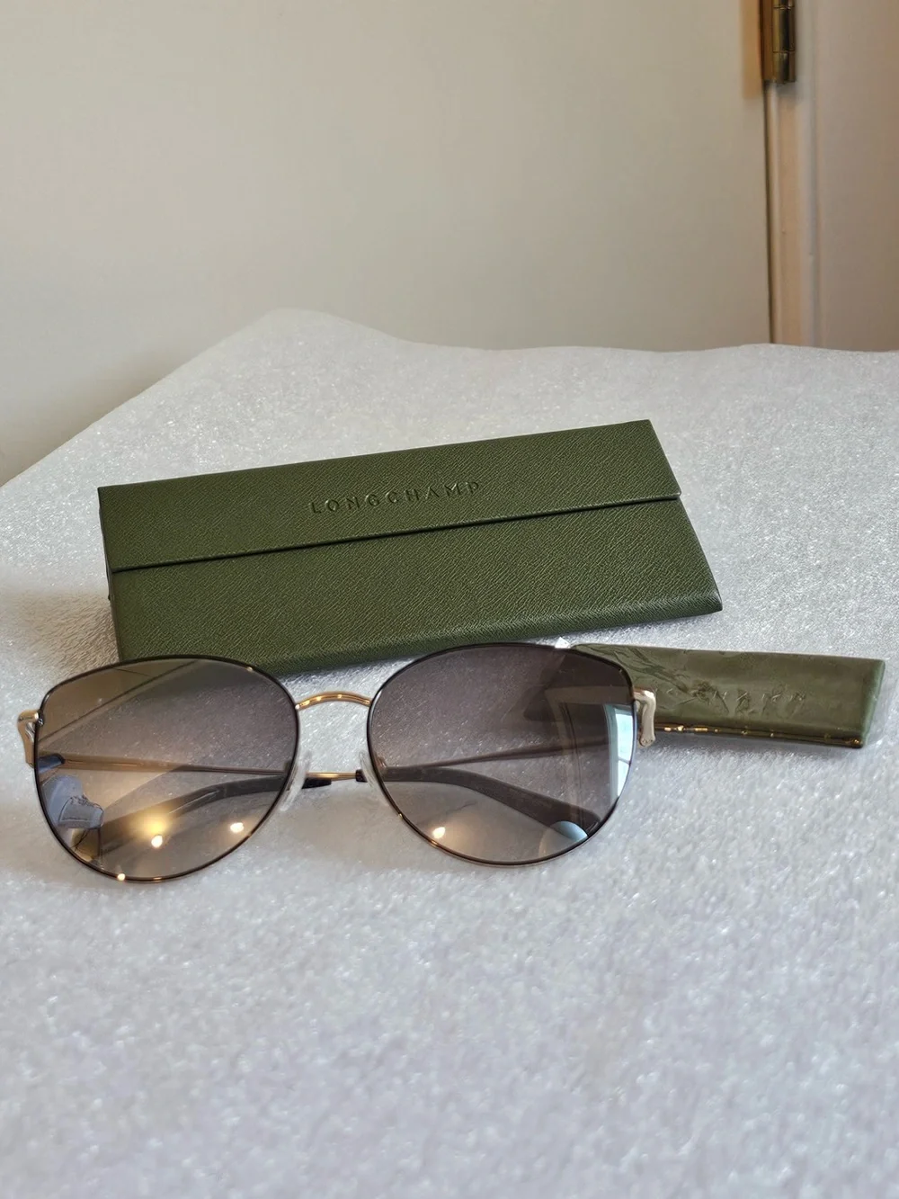 Longchamp Cat Eye Sunglasses - LO158S- NWOT